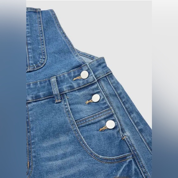 Flamingals Wash Button Side Mid Waist Barrel Leg Overalls NWT - Picture 7 of 9